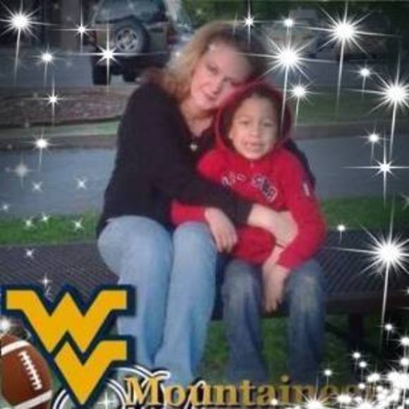 Meet your Posher, Kasey - Picture 1 of 1